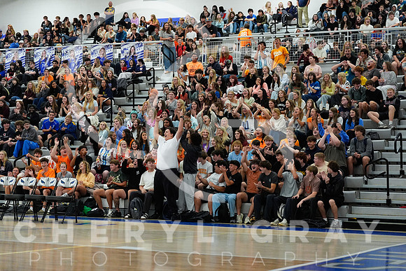 ©CGP 091426 HOCO 001189