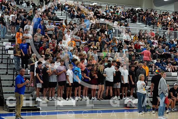 ©CGP 091426 HOCO 001525