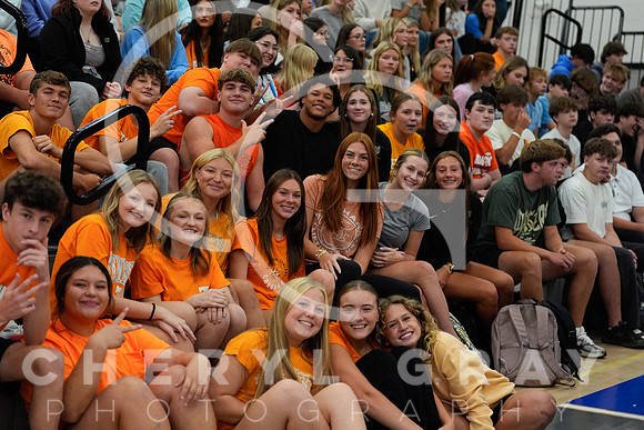 ©CGP 091426 HOCO 001534