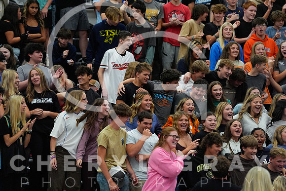 ©CGP 091426 HOCO 002117