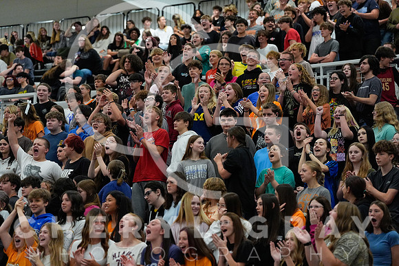 ©CGP 091426 HOCO 002192