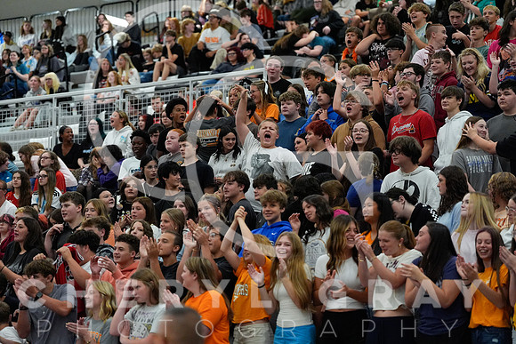©CGP 091426 HOCO 002195