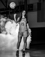 ©CGP 102426 WRgirlsBB 000345BW_