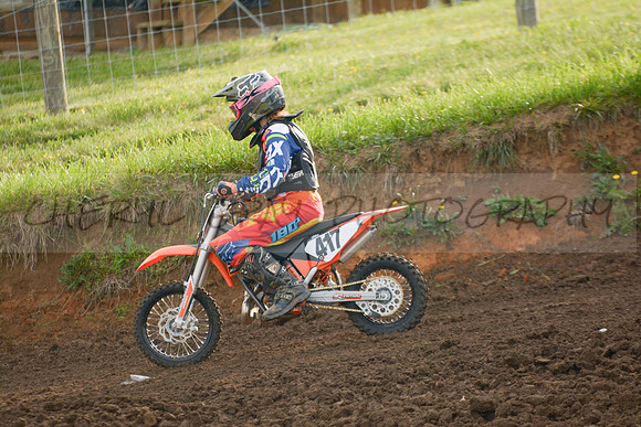 MC0429017_0114