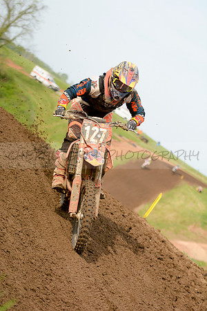 MC0429017_0168