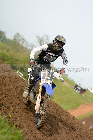 MC0429017_0170