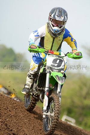 MC0429017_0208