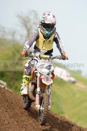 MC0429017_0210