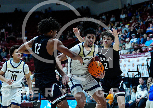 ©CGP 122824 GAME 18 Calvary vs St. Michael 00589