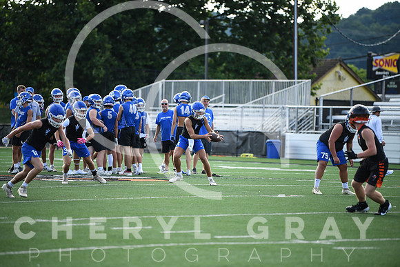 ©CGP 071124 Scrimmage WR UC ELIZ 0558