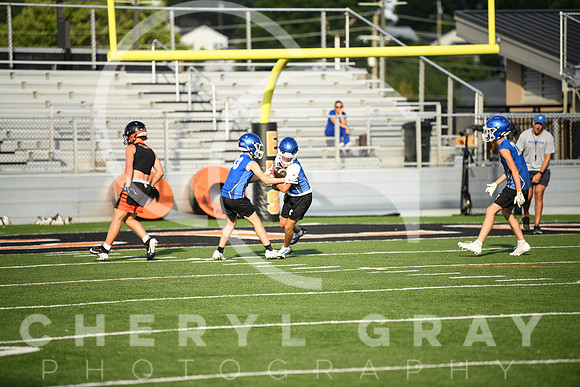 ©CGP 071124 Scrimmage WR UC ELIZ 0935