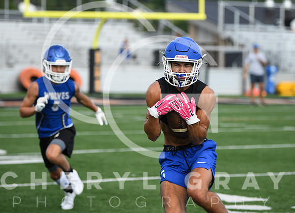 ©CGP 071124 Scrimmage WR UC ELIZ 0188