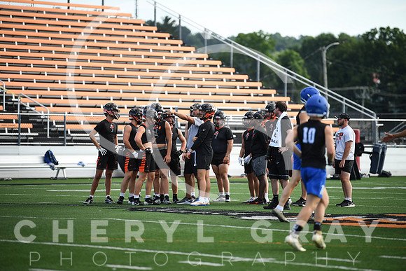 ©CGP 071124 Scrimmage WR UC ELIZ 0070
