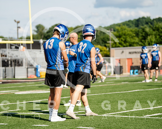 ©CGP 071124 Scrimmage WR UC ELIZ 0001