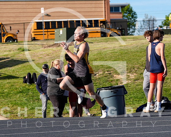 ©CGP 041625 Meet at Dobyns Bennett 01803