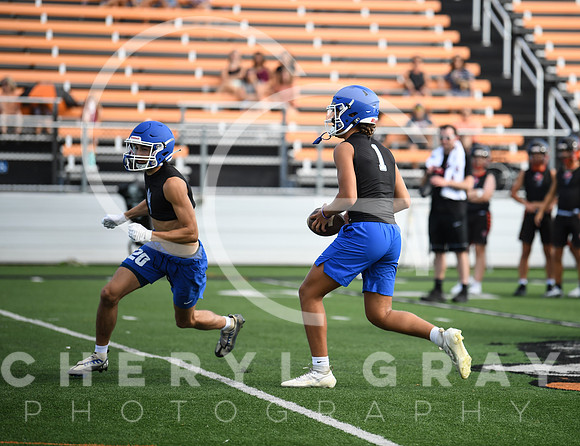 ©CGP 071124 Scrimmage WR UC ELIZ 0087