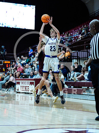 ©CGP 123024 GAME 22 TN High vs L Norman 00613